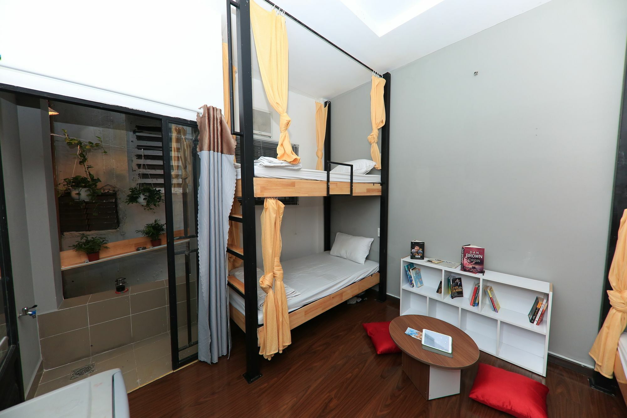 Cucu Hostel Хошимин Экстерьер фото